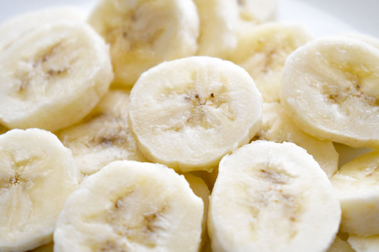 Nie lekceważ bananów! Dowiedz się, dlaczego warto jeść je każdego dnia